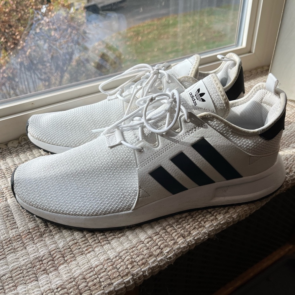 Adidas White and Black Athletic Shoes - Picture 2 of 7